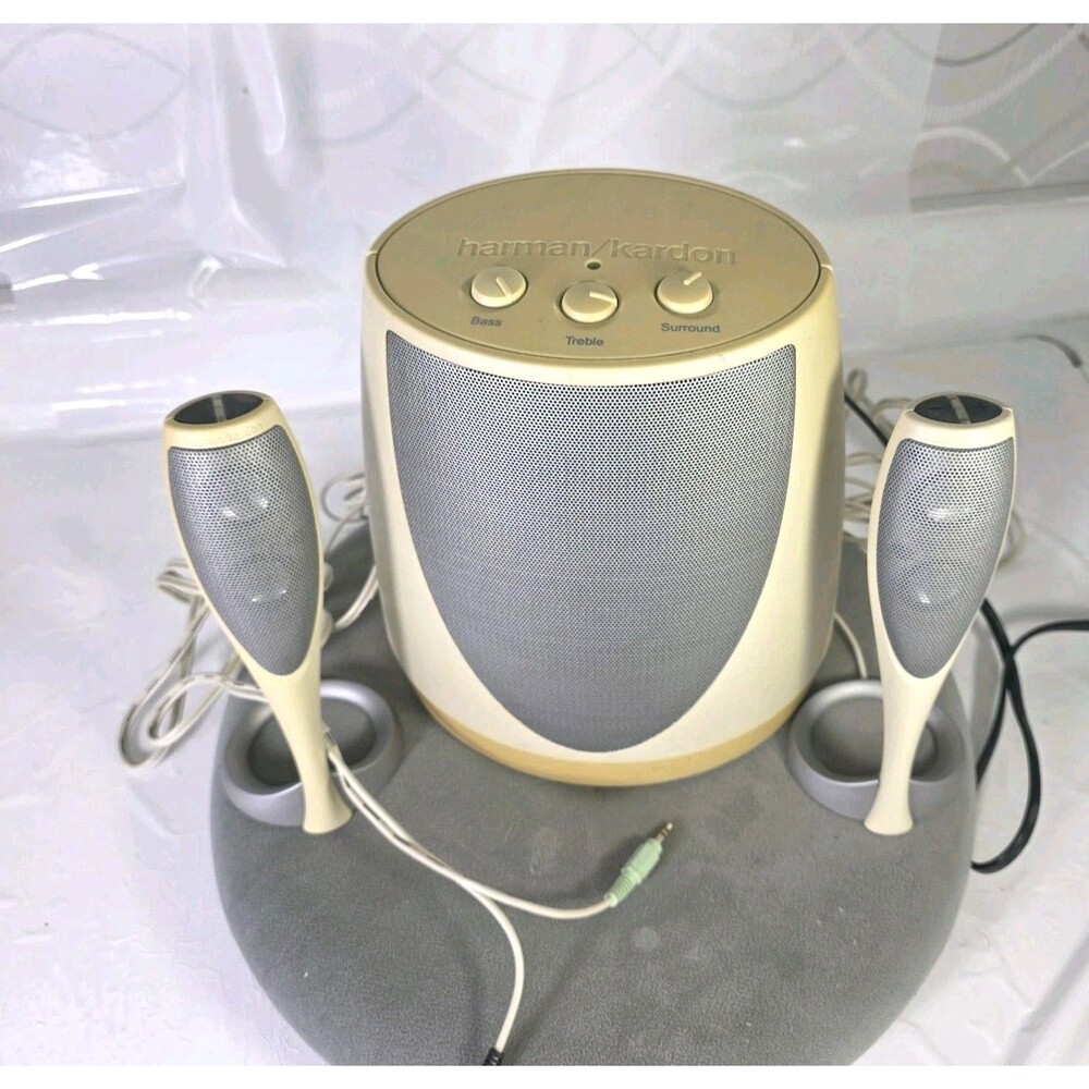 Harmon Kardon Subwoofer & Speakers HK695-01